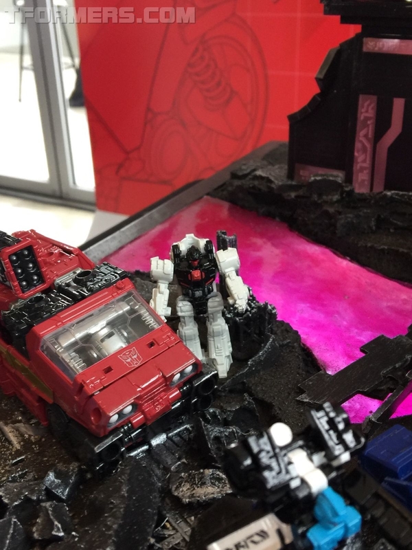 Sdcc 2018 Siege War For Cybertron Transformers Toys  (3 of 67)